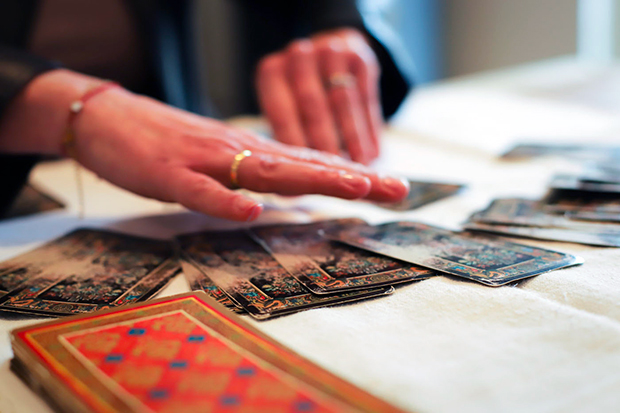 Prise de décision personnelle avec le tarot à Strasbourg